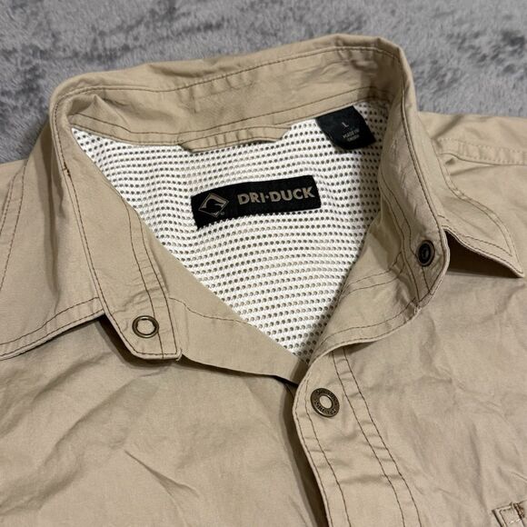 Dri-Duck Men’s Khaki Short Sleeve Fishing Shirt Size L Large - Picture 3 of 5